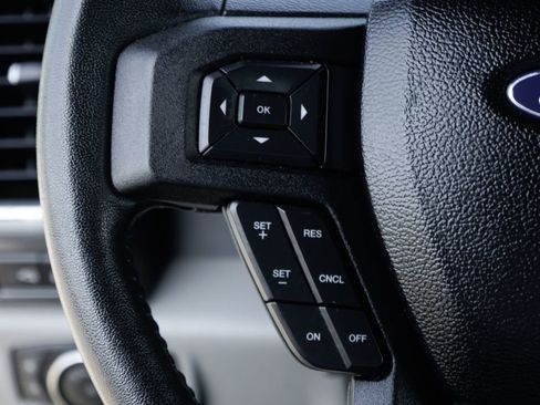 Used 2018 Ford F150 XLT w/ Equipment Group 302A Luxury image 23