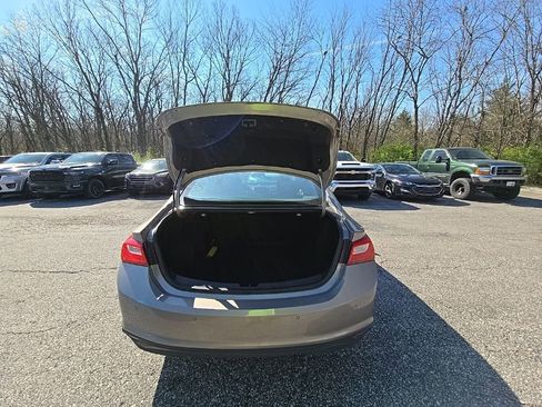 Used 2024 Chevrolet Malibu LT image 19