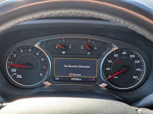 Used 2023 GMC Acadia SLT image 11