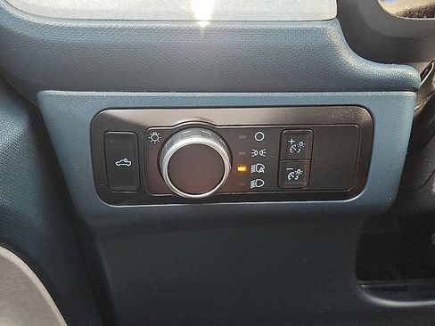 Used 2025 Ford Maverick XLT w/ Equipment Group 302A AWD/4WD image 21