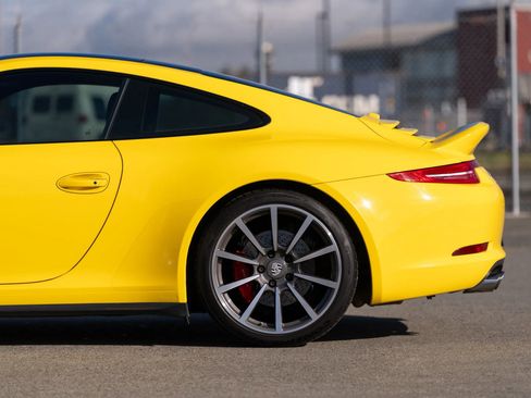 Used 2014 Porsche 911 Carrera 4S image 59