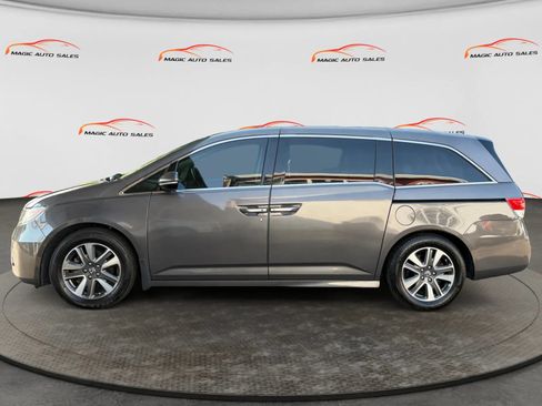Used 2015 Honda Odyssey Touring image 7