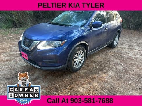 Used 2019 Nissan Rogue S image 3