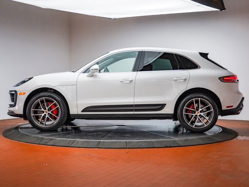 Used 2022 Porsche Macan S image 2