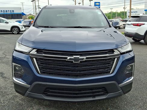 Certified 2023 Chevrolet Traverse LT FWD image 2
