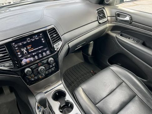 Used 2020 Jeep Grand Cherokee High Altitude AWD/4WD image 34