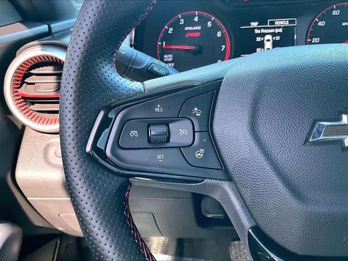 Used 2024 Chevrolet Trax RS w/ Driver Confidence Package image 23