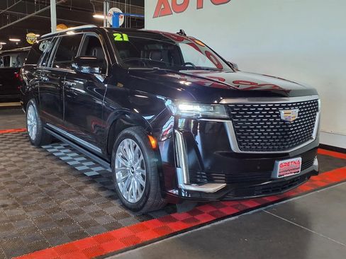 Used 2021 Cadillac Escalade ESV Premium Luxury w/ Driver Assist Tech Package AWD/4WD image 2