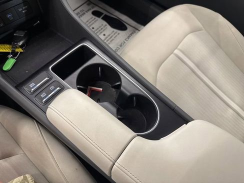 Used 2025 Hyundai Sonata SEL FWD image 29