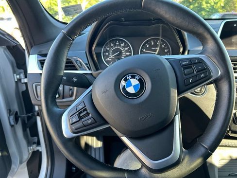 Used 2018 BMW X1 xDrive28i AWD/4WD image 11