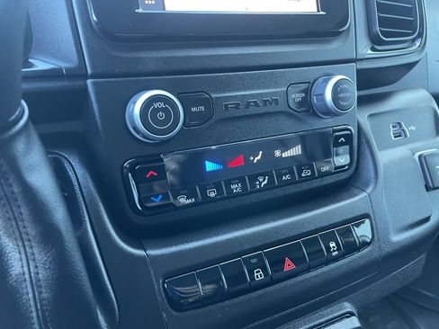 New 2026 RAM ProMaster 2500 w/ Convenience Group FWD image 23