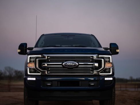 Used 2022 Ford F350 Lariat w/ Lariat Ultimate Package AWD/4WD image 14