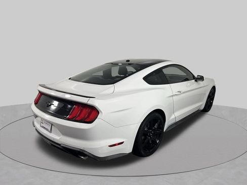 Used 2018 Ford Mustang Coupe w/ Equipment Group 101A RWD image 34