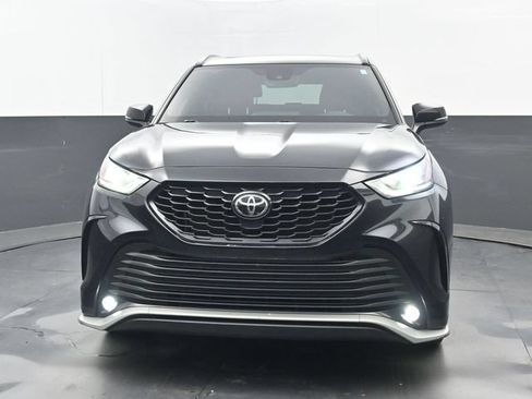 Used 2023 Toyota Highlander XSE FWD image 5