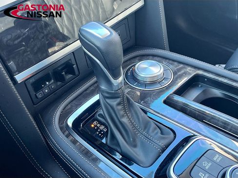 Used 2024 Nissan Armada Platinum w/ Captain's Chairs Package image 21