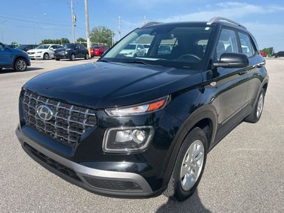 Used 2020 Hyundai Venue SEL w/ Convenience Package