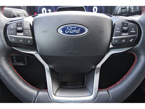 Used 2025 Ford Explorer ST-Line w/ Premium Package RWD image 17