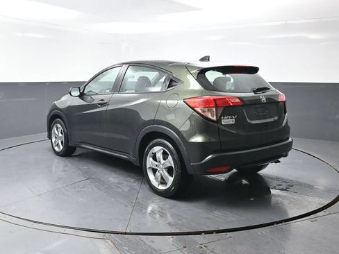 Used 2018 Honda HR-V LX image 11