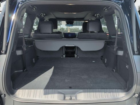 Certified 2025 Lexus GX 550 AWD/4WD image 27