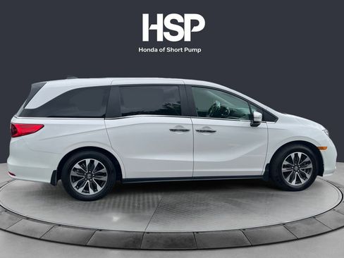 Certified 2024 Honda Odyssey EX-L image 6