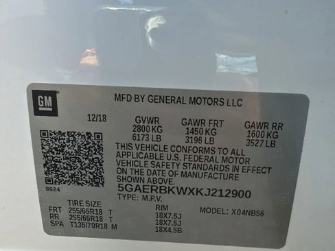 Used 2019 Buick Enclave Essence image 32
