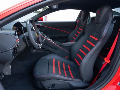 Certified 2024 Ferrari Roma image 31