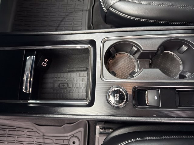 Used 2024 Lincoln Corsair AWD w/ Equipment Group 101A image 31