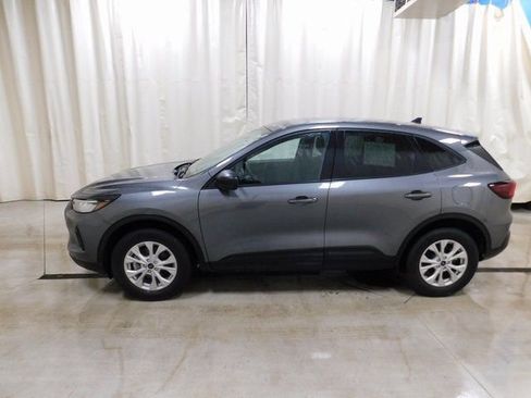 Used 2025 Ford Escape Active image 2