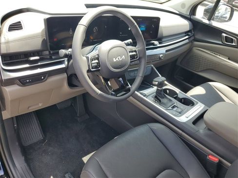 New 2026 Kia Carnival image 6