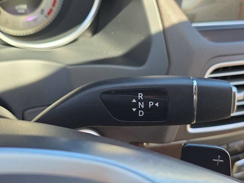 Used 2015 Mercedes-Benz E 400 Coupe image 28