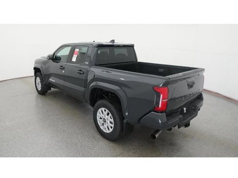 New 2025 Toyota Tacoma SR5 image 5