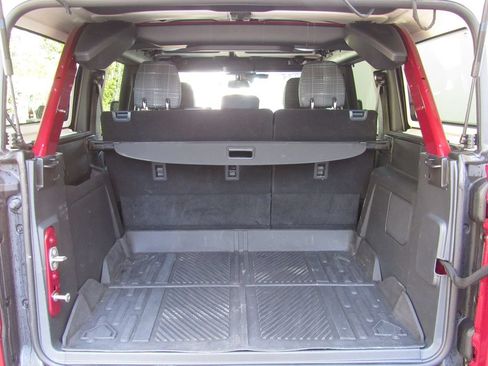 Used 2025 Ford Bronco Heritage Edition AWD/4WD image 19