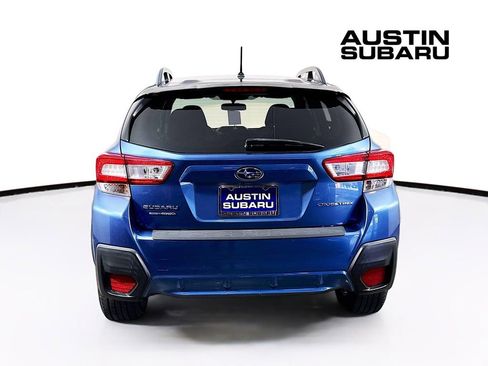 Used 2018 Subaru Crosstrek 2.0i image 6