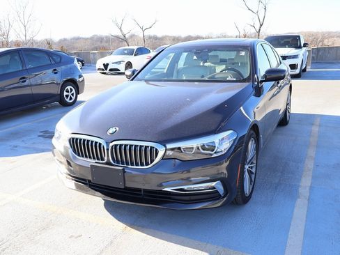 Used 2018 BMW 530i xDrive image 1
