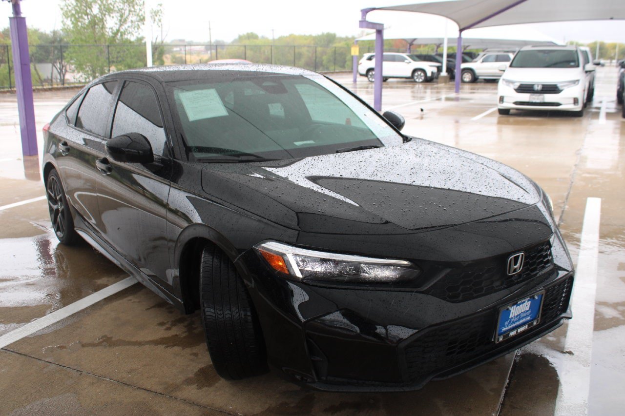 Used 2025 Honda Civic Sport image 8