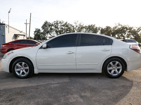 Used 2008 Nissan Altima 2.5 SL w/ SL Pkg image 3