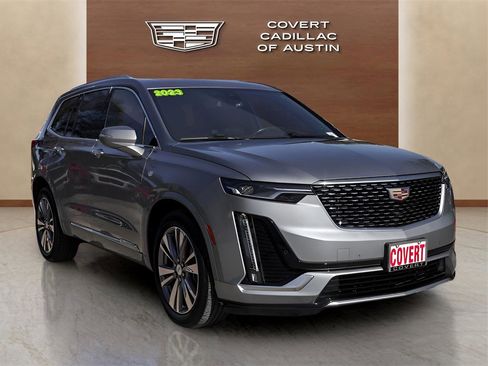 Used 2023 Cadillac XT6 Premium Luxury image 6