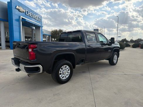 Used 2024 Chevrolet Silverado 2500 LT w/ Texas Edition image 13