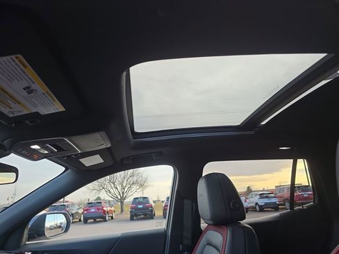 New 2026 Chevrolet Equinox RS w/ Convenience Package III image 22