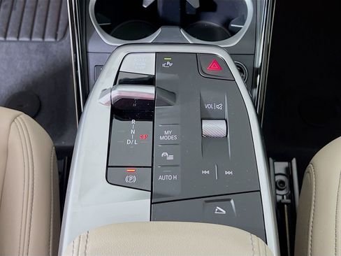 New 2025 BMW X1 xDrive28i w/ Technology Package image 20