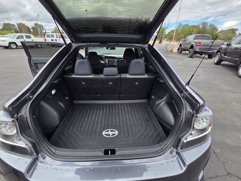 Used 2016 Scion tC FWD image 22