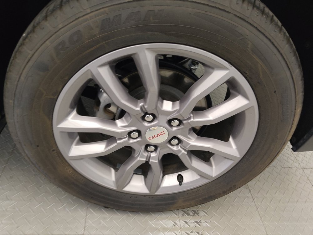 Used 2024 GMC Terrain SLT AWD/4WD image 31