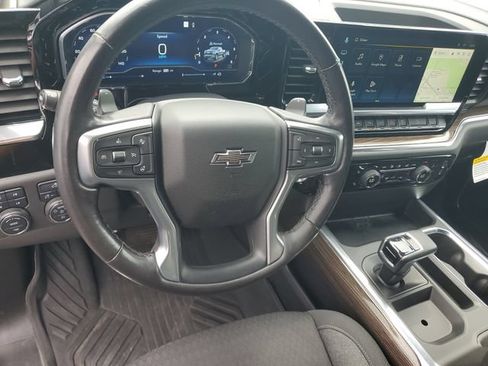 Certified 2023 Chevrolet Silverado 1500 RST AWD/4WD image 17