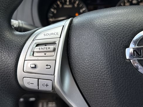 Used 2018 Nissan Altima 2.5 S image 12