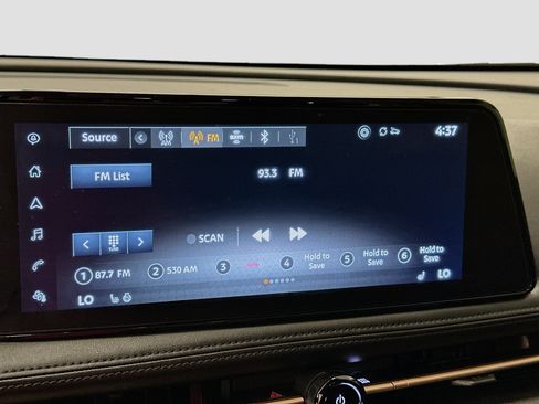 Used 2024 Nissan Ariya AWD image 21