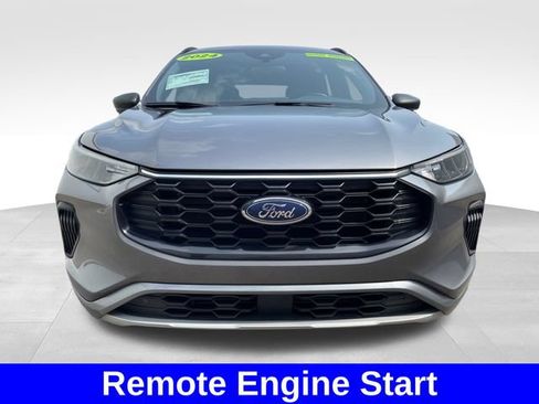 Used 2024 Ford Escape ST-Line w/ Tech Pack #1 AWD/4WD image 8