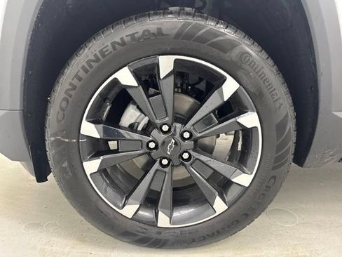 New 2026 Chevrolet Equinox RS FWD image 38