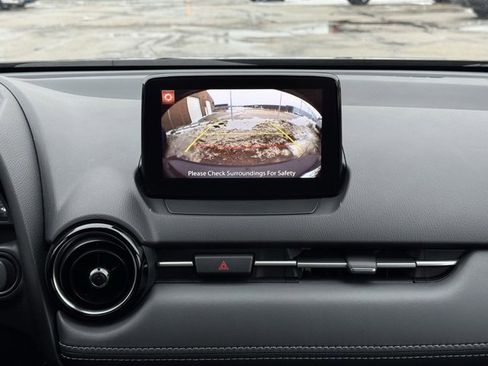 Used 2019 MAZDA CX-3 Touring w/ Preferred Equipment Package image 4