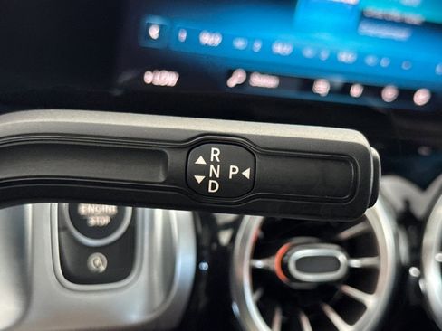 Certified 2022 Mercedes-Benz GLB 35 AMG 4MATIC image 17