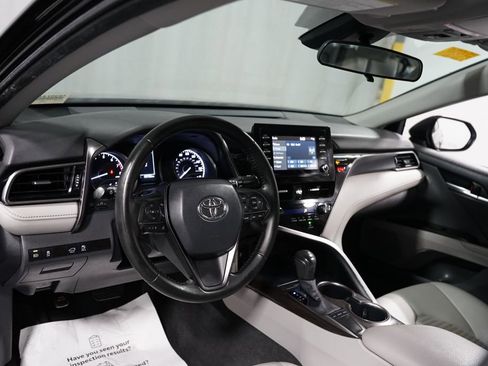 Certified 2023 Toyota Camry SE image 11